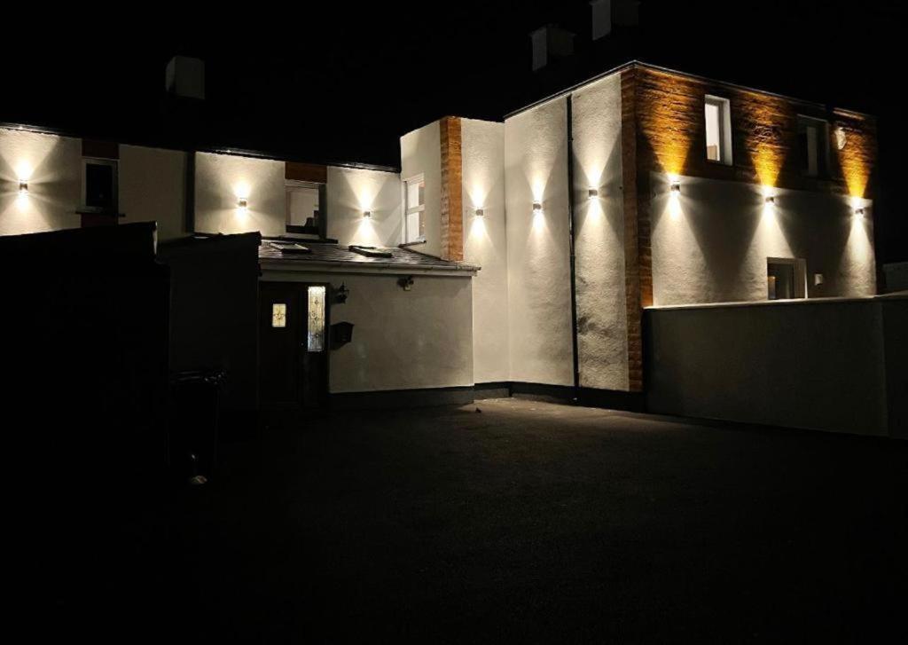 #1 Tgha Luxury Studio Apartment In Athlone Exterior foto