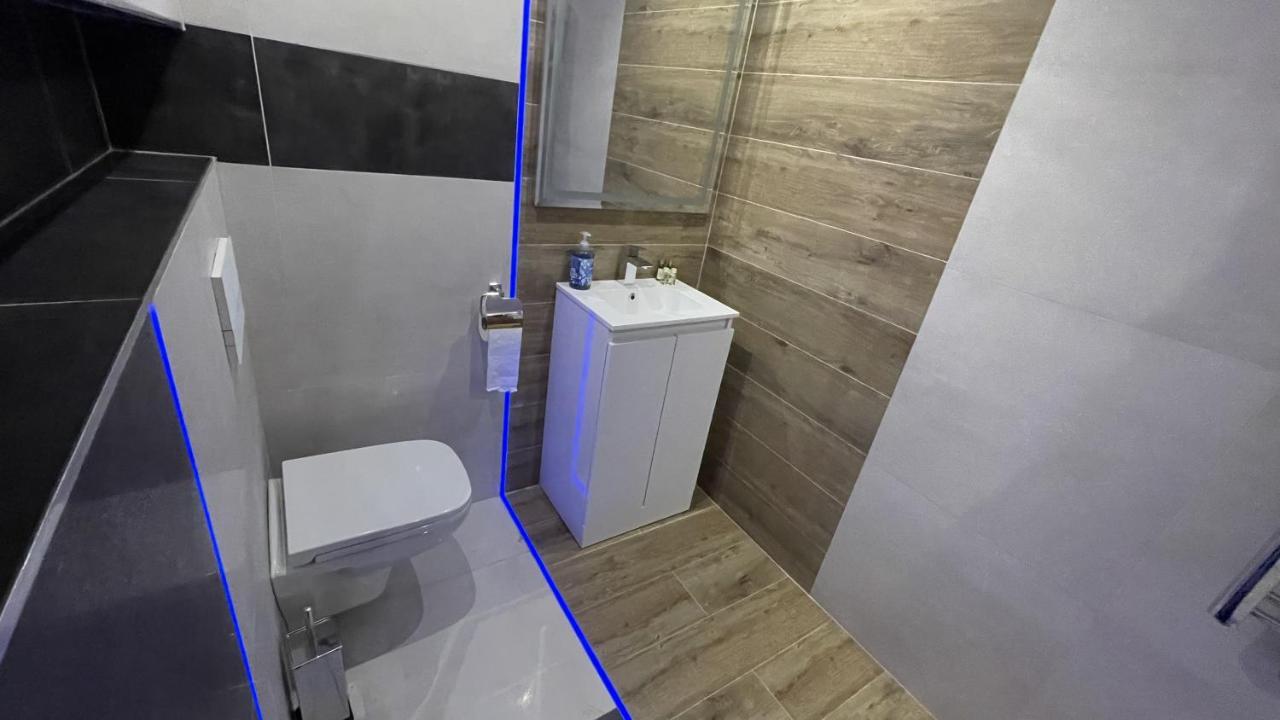 #1 Tgha Luxury Studio Apartment In Athlone Exterior foto