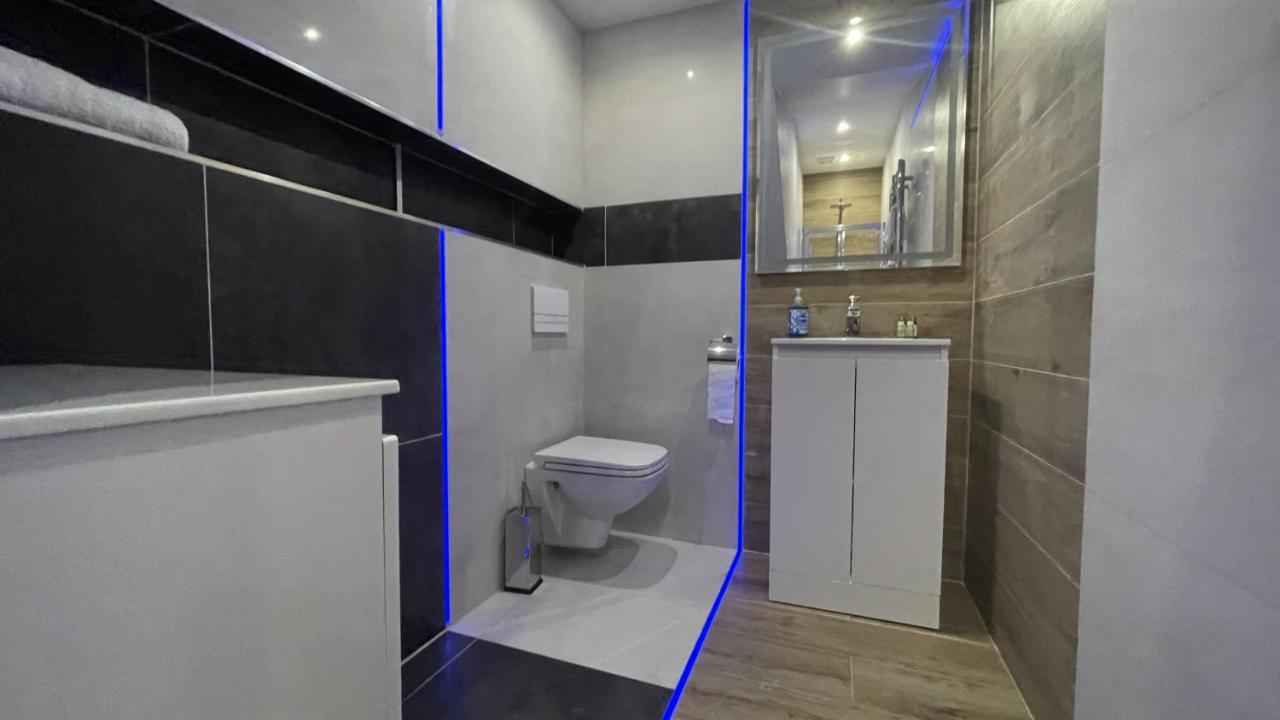 #1 Tgha Luxury Studio Apartment In Athlone Exterior foto